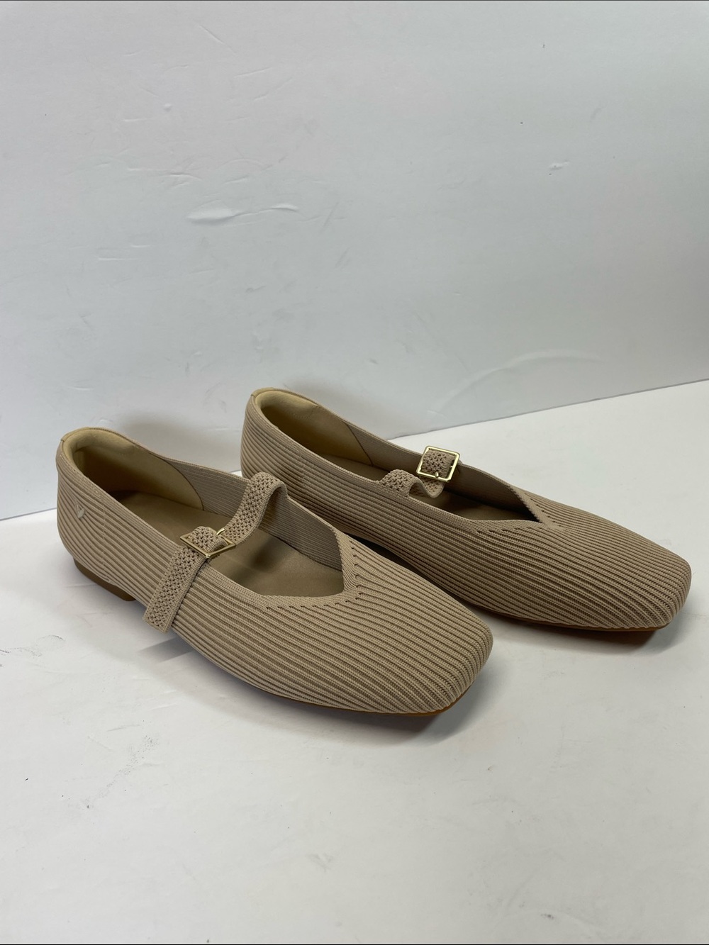 VIVAIA Ribbed Tan Mary Jane Flats with Gold Buckle